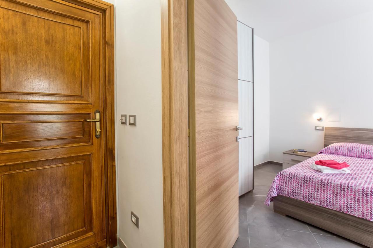 Nonna Adelina Apartments & Rooms อาลเกโร ภายนอก รูปภาพ
