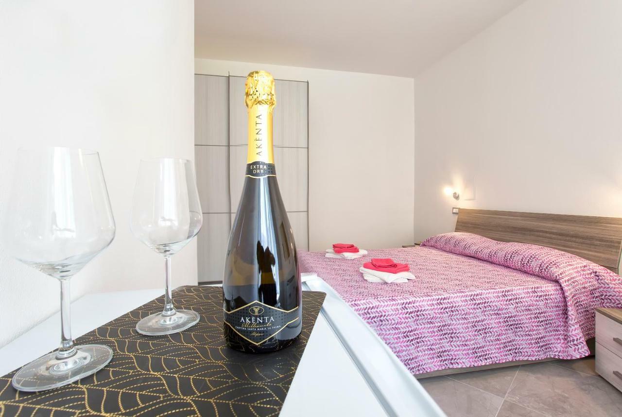 Nonna Adelina Apartments & Rooms อาลเกโร ภายนอก รูปภาพ